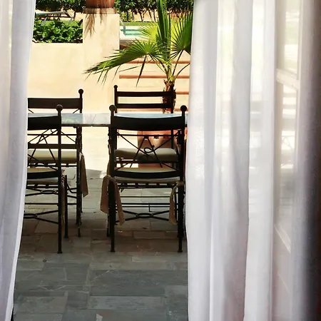 Hotell Petit 3*